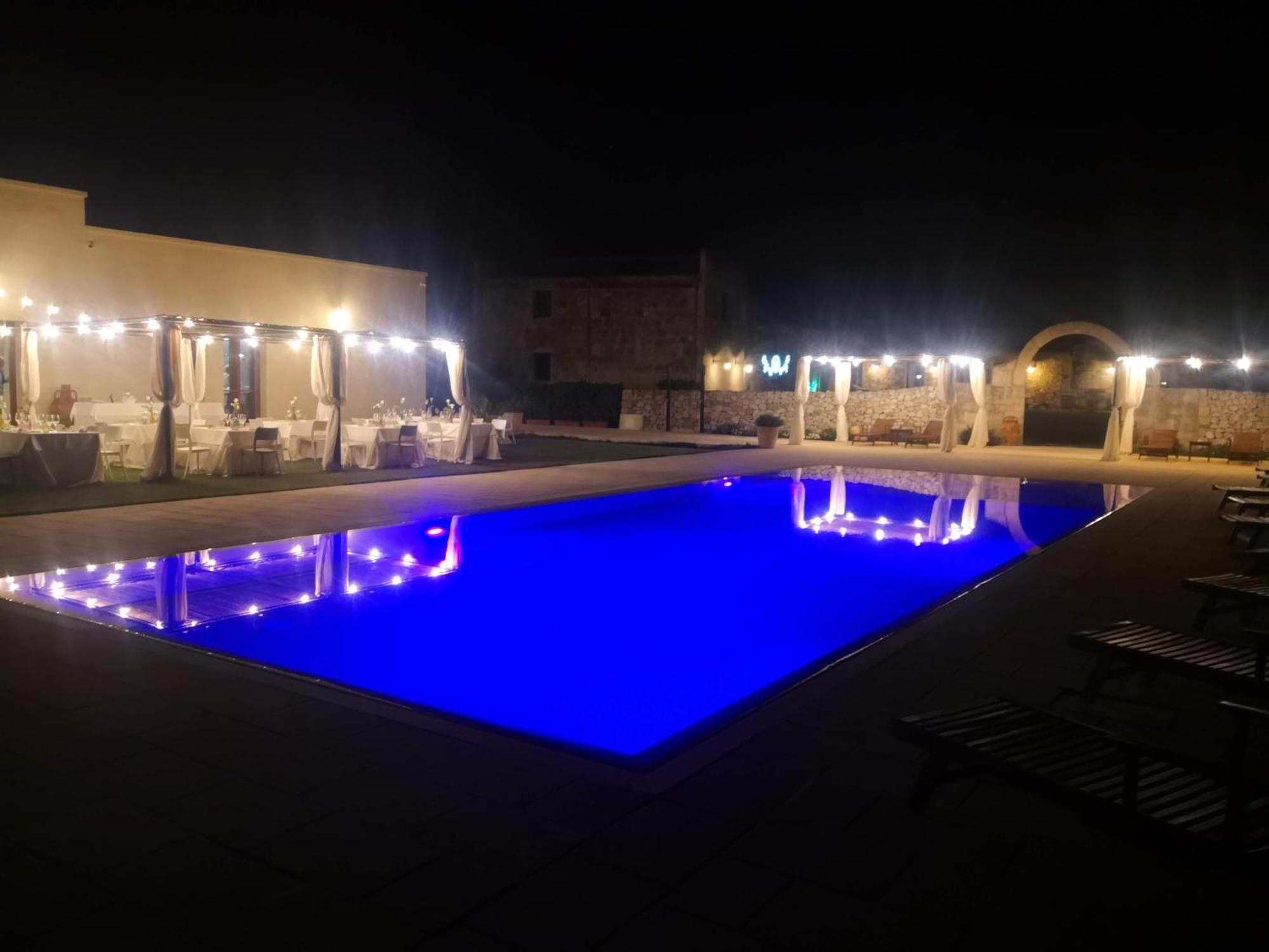 Agriturismo Masseria Quaremme Carpignano Salentino Eksteriør bilde