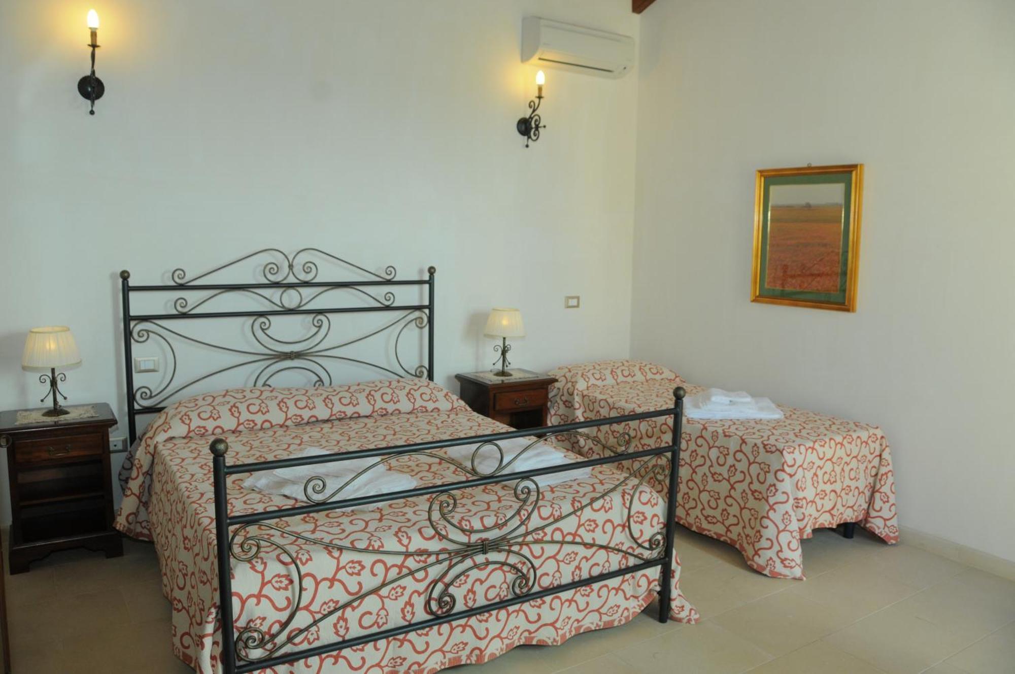 Agriturismo Masseria Quaremme Carpignano Salentino Rom bilde