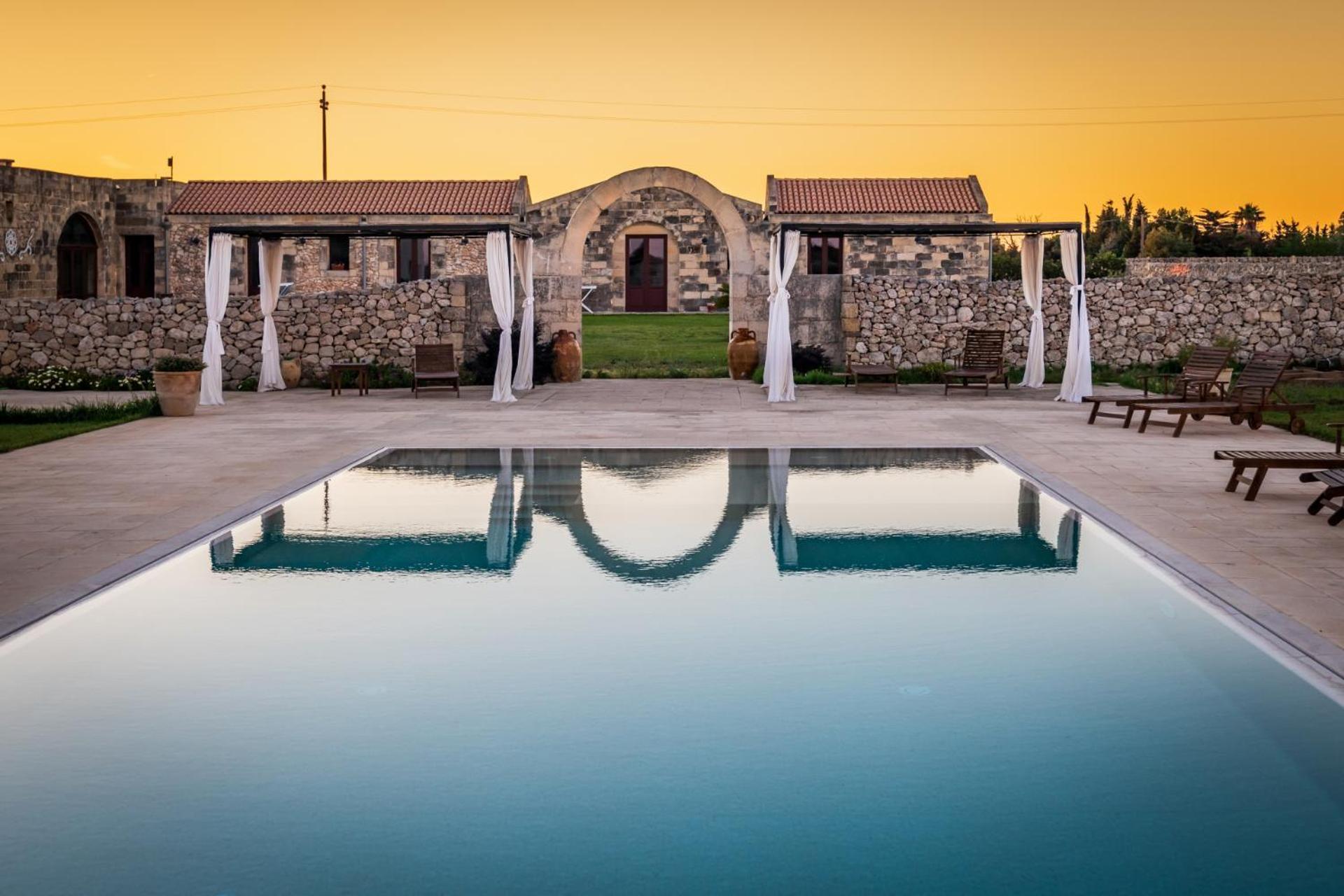 Agriturismo Masseria Quaremme Carpignano Salentino Eksteriør bilde