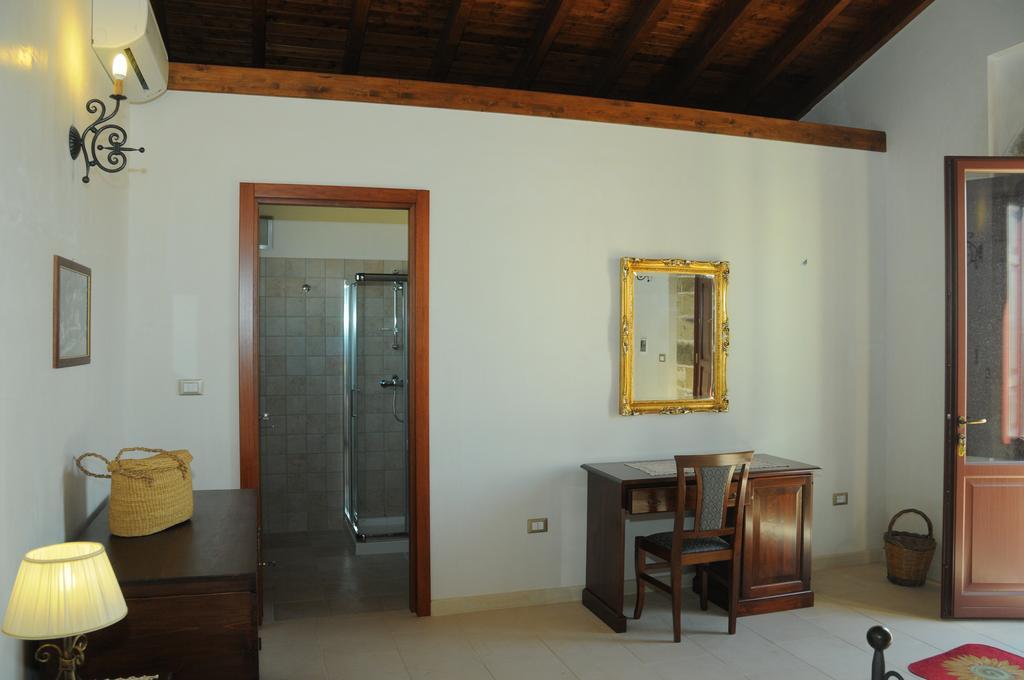 Agriturismo Masseria Quaremme Carpignano Salentino Rom bilde